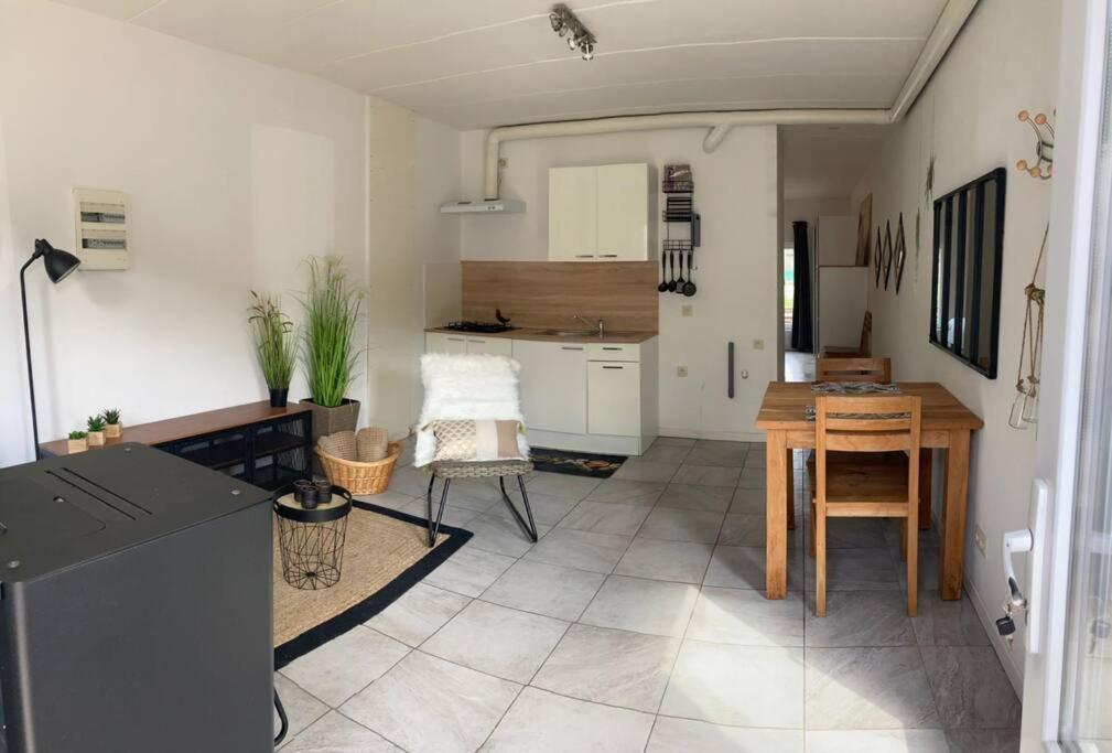 Perle De Coton Pour Duo De Charme Apartman Anhée Kültér fotó
